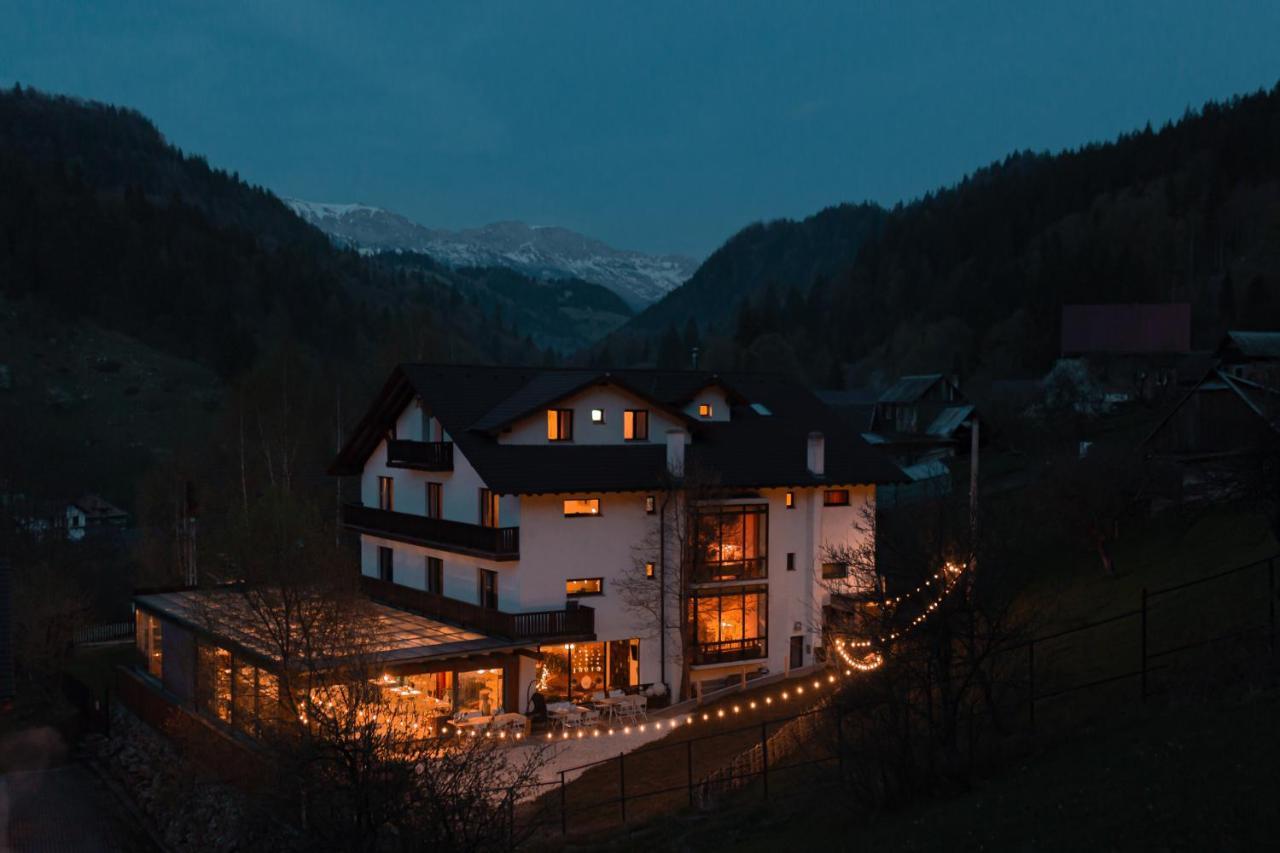 Pension Conacul Vanatorului Moeciu De Sus Exterior foto